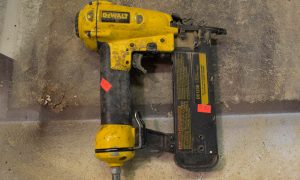 Dewalt D51238 Staple Gun