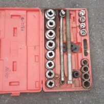 617-22 Assorted grinders and socket set