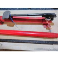 Used Hydraulic foot pump & 20