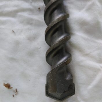 Used two flute carbide splined concrete drill Germany