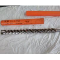 Used FOUR flute carbide SDS MAX concrete drill Germany Dewalt