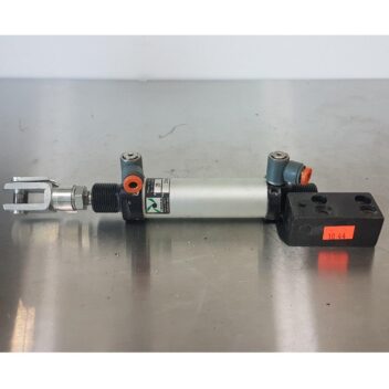 Used Pneumax 2420A00451 50G Pneumatic Cylinder Pmax 10bar