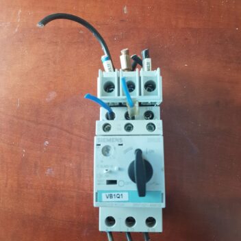 SIEMENS 3RV1021-4AA10 CIRCUIT BREAKER MOTOR CONTROLLER