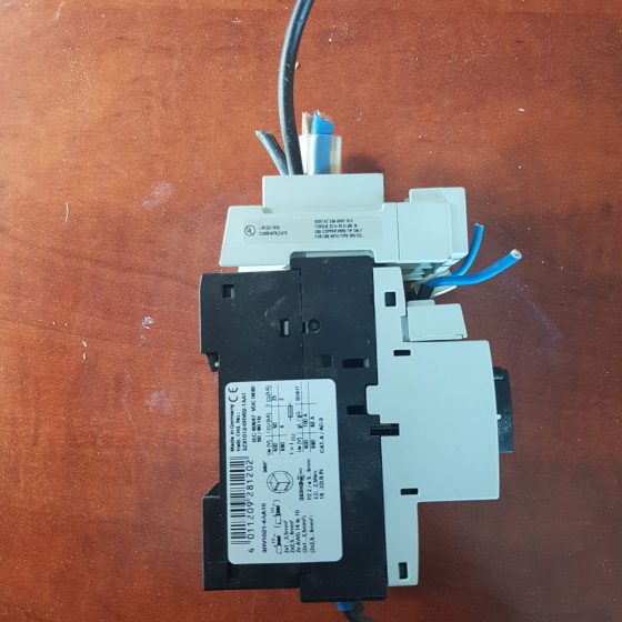 SIEMENS 3RV1021-4AA10 CIRCUIT BREAKER MOTOR CONTROLLER