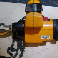 Used Demag DSM5 chain remote lift unit 550 lbs