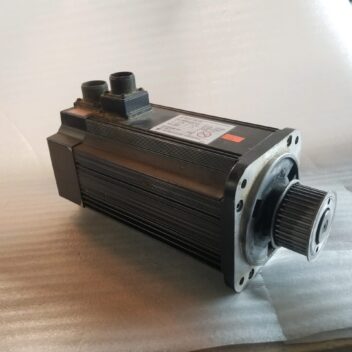 Yaskawa Electric Corp. USAGED-09-ML21 AC Servo Motor 1500 RPM