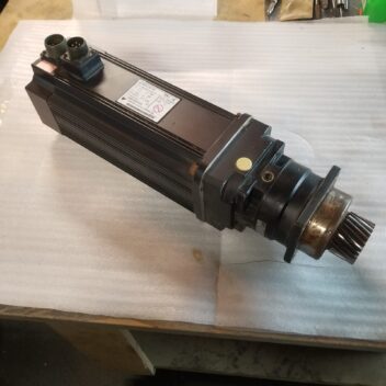 Yaskawa Electric Corp. USAGED-13V22-H AC Servo Motor 1500 RPM