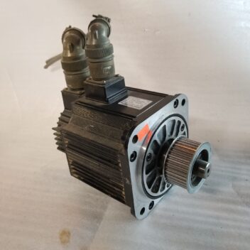 Yaskawa Electric Corp. SGMGH-09DCA-YG25 AC Servo Motor 1500 rpm